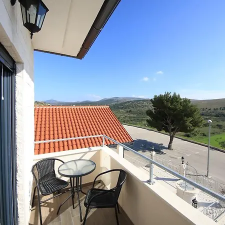 Ave Maria לינה וארוחת בוקר Vrpolje