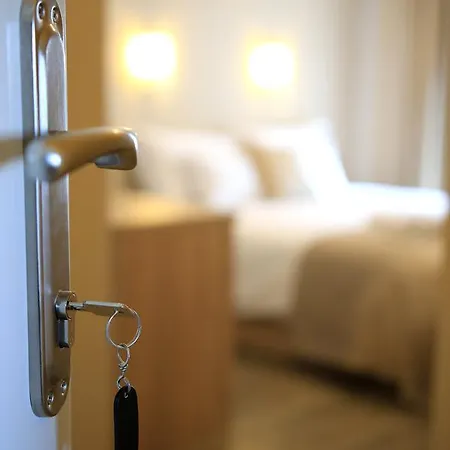 Ave Maria לינה וארוחת בוקר 3*