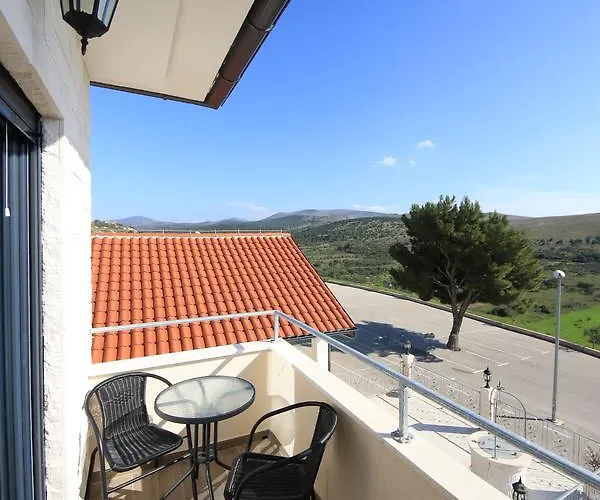 Ave Maria فندق مبيت وإفطار Vrpolje