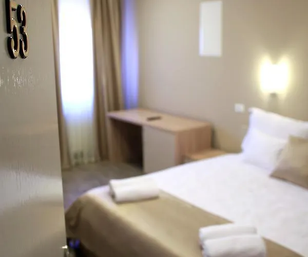 فندق مبيت وإفطار Ave Maria