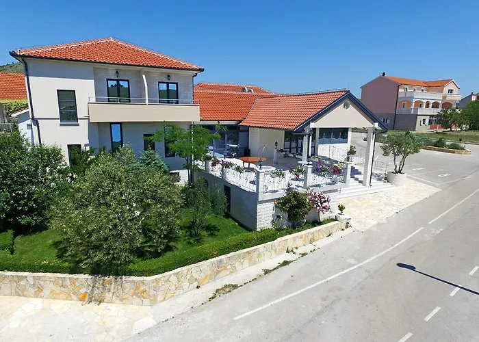 فندق مبيت وإفطار Ave Maria Vrpolje